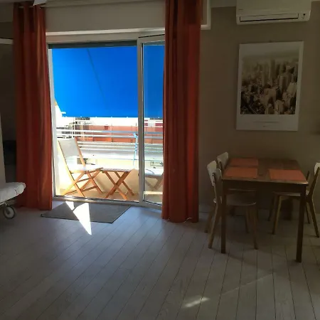 Monolocale Apartment